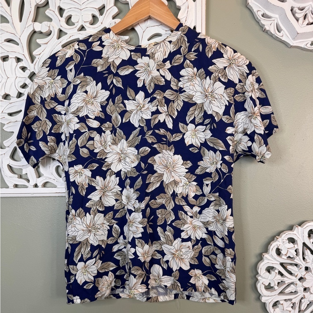 Country Sophisticates by Pendleton Floral Vintage Rayon Top Size 8